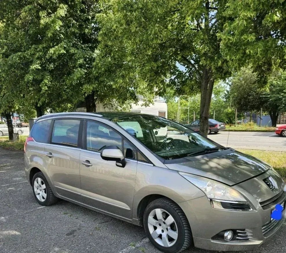 Peugeot 5008 1.6 Turbo
