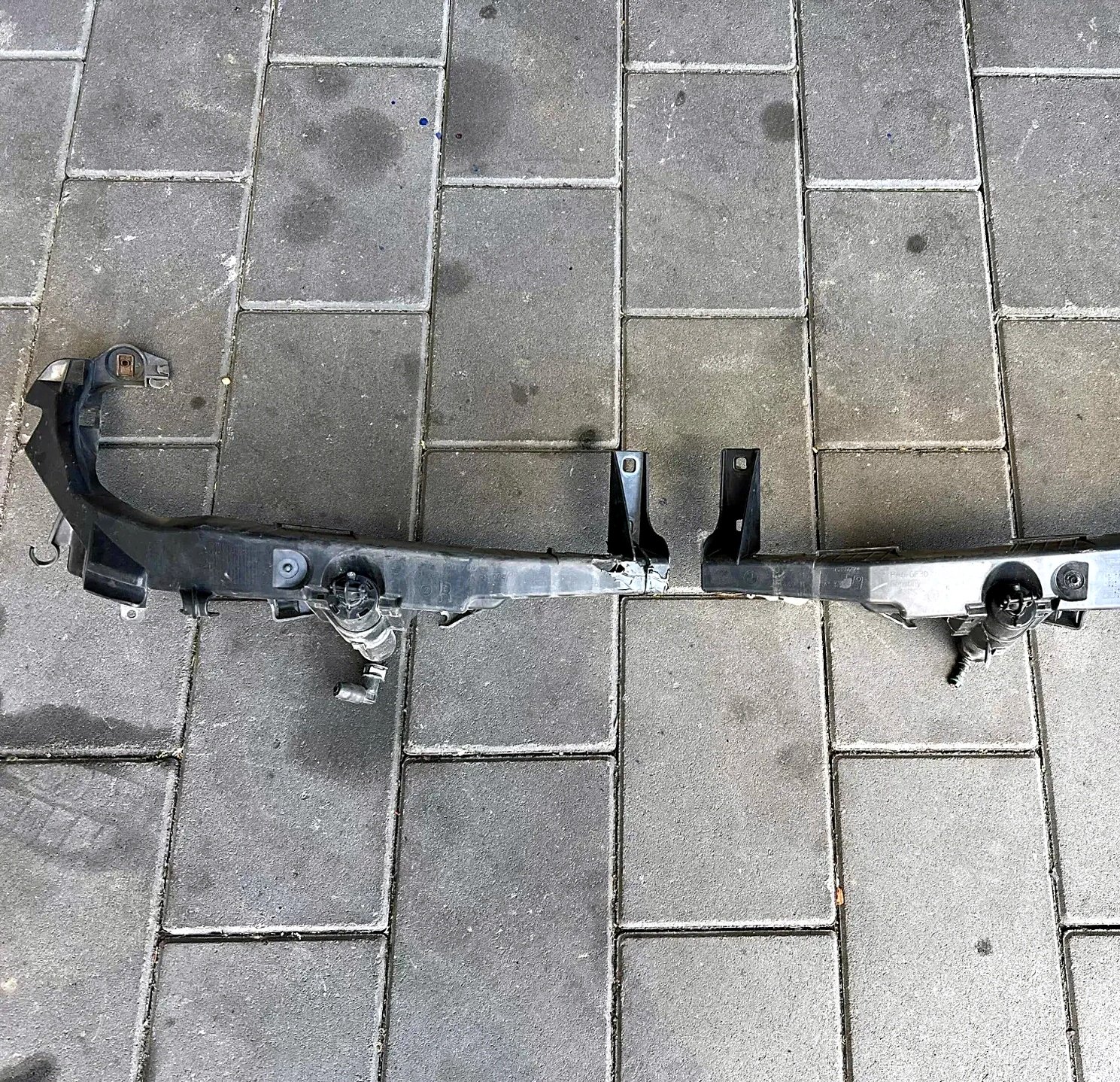 Headlight brackets left right BMW 3 E90 E91