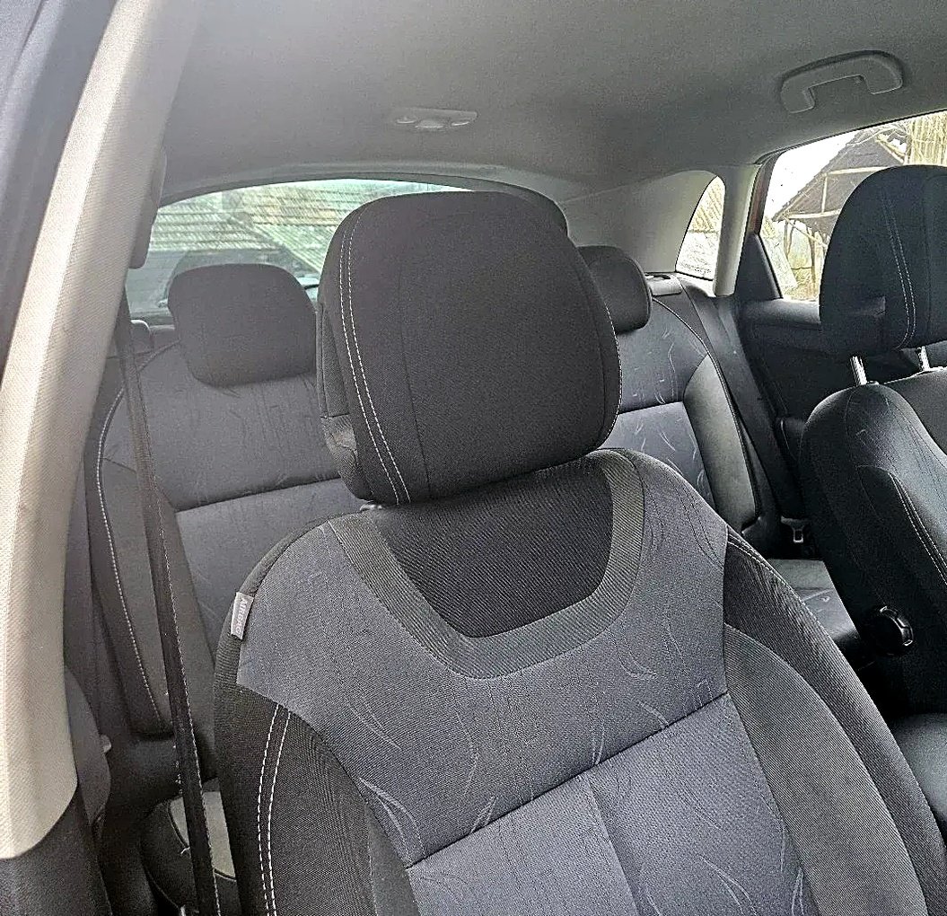 Sedišta Citroen C4 2015