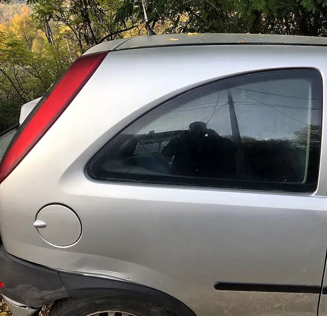 Desno bočno staklo Opel Corsa C