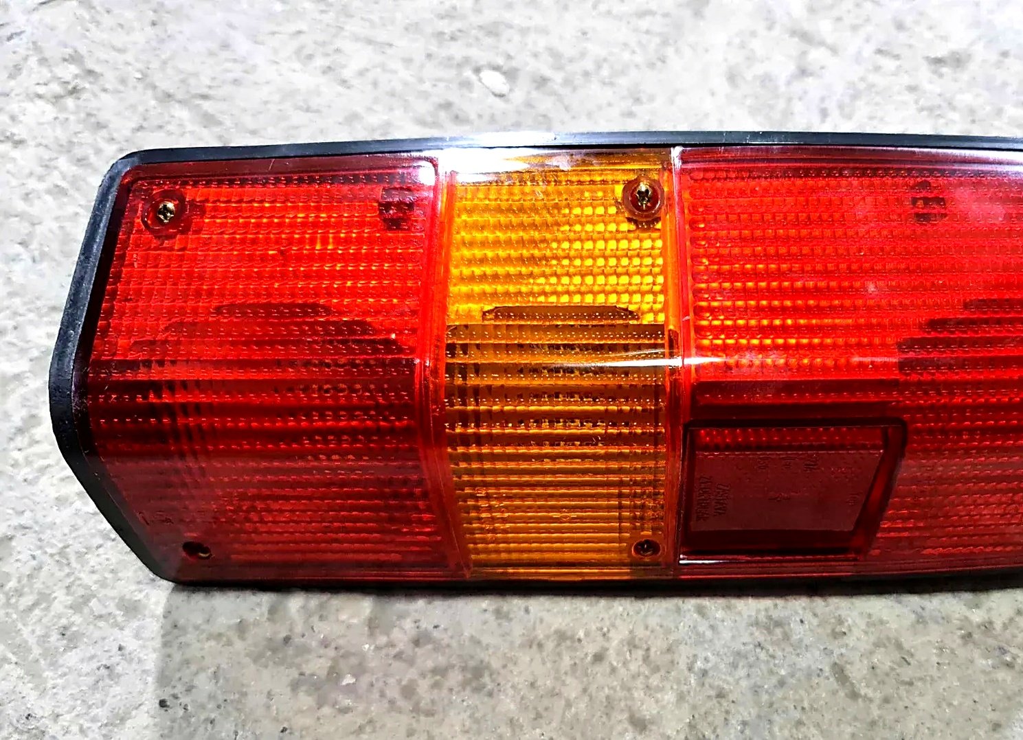 Leva stop lampa Ford Fiesta Poly