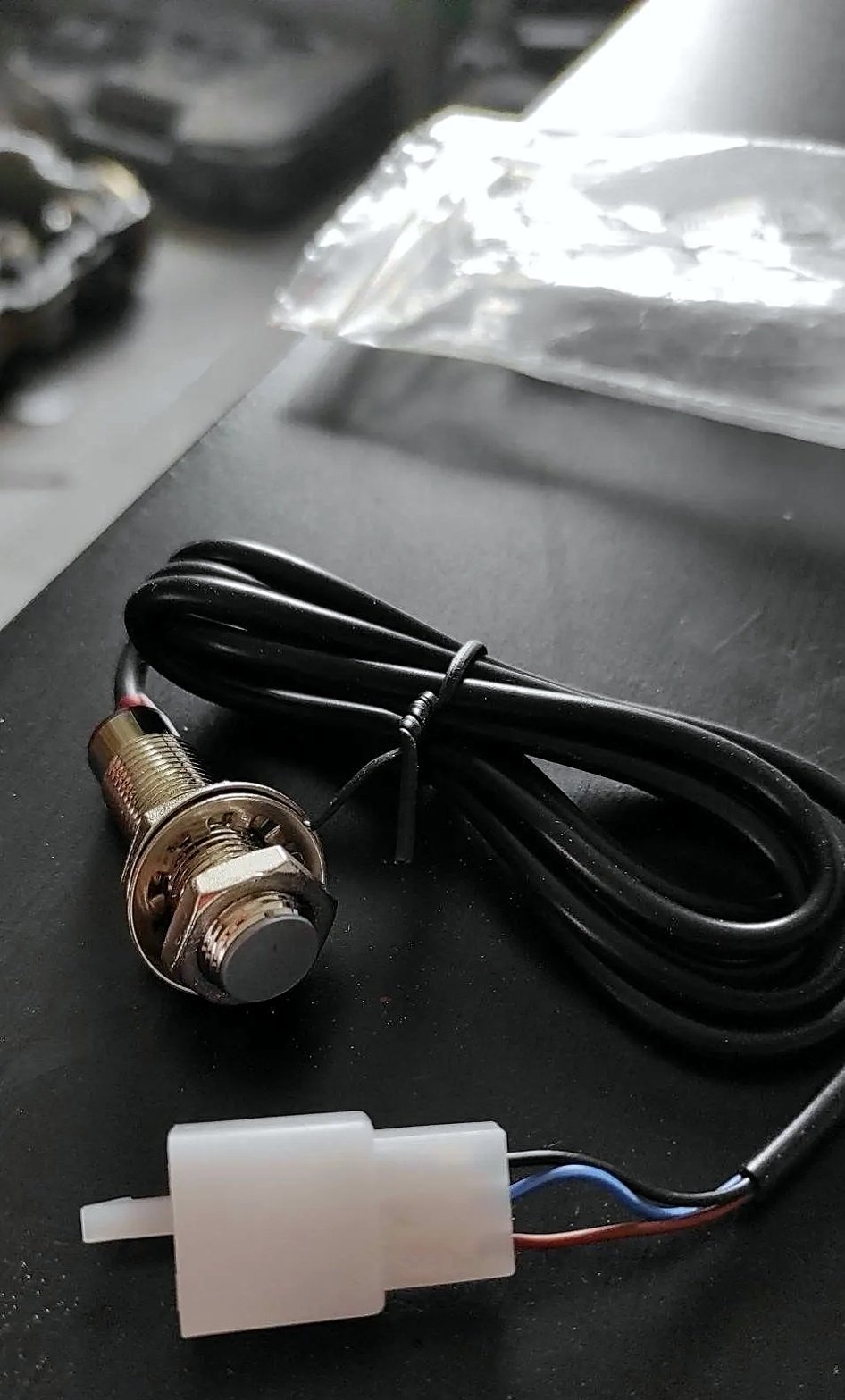 Universal gear shift indicator