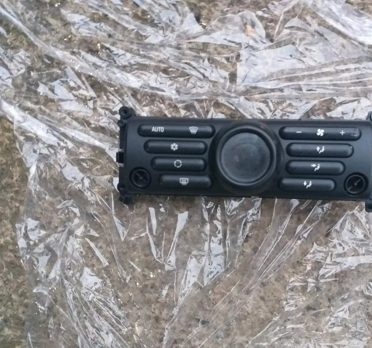 Mini Cooper climate control console R50/R53 2001-2005