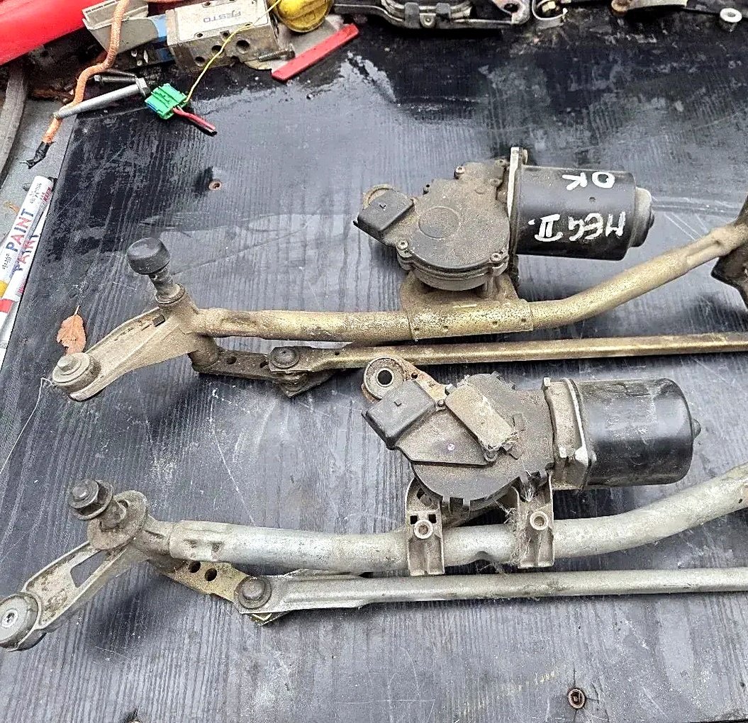 Motor brisača sa polugama Renault Megane 2