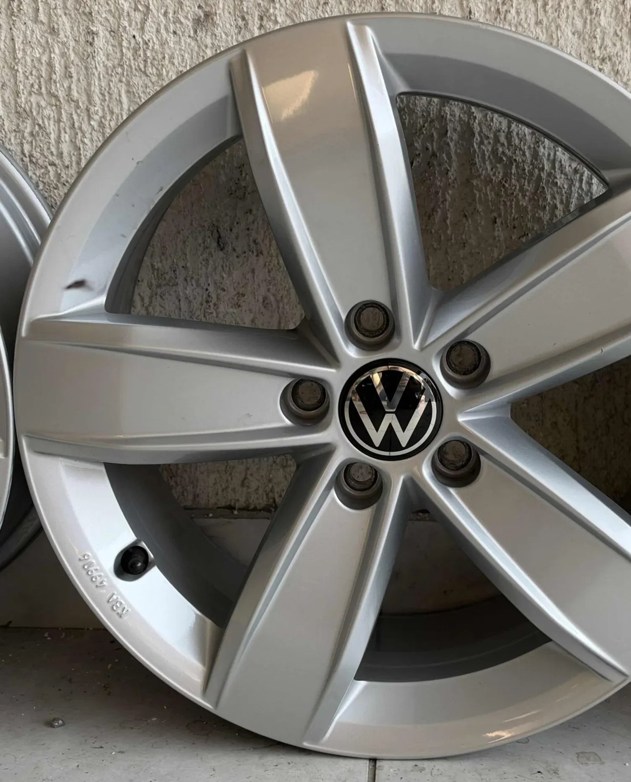 Alloy wheels 6.5Jx17 ET38 5x112 DIA57.1 Volkswagen Seat Audi Skoda