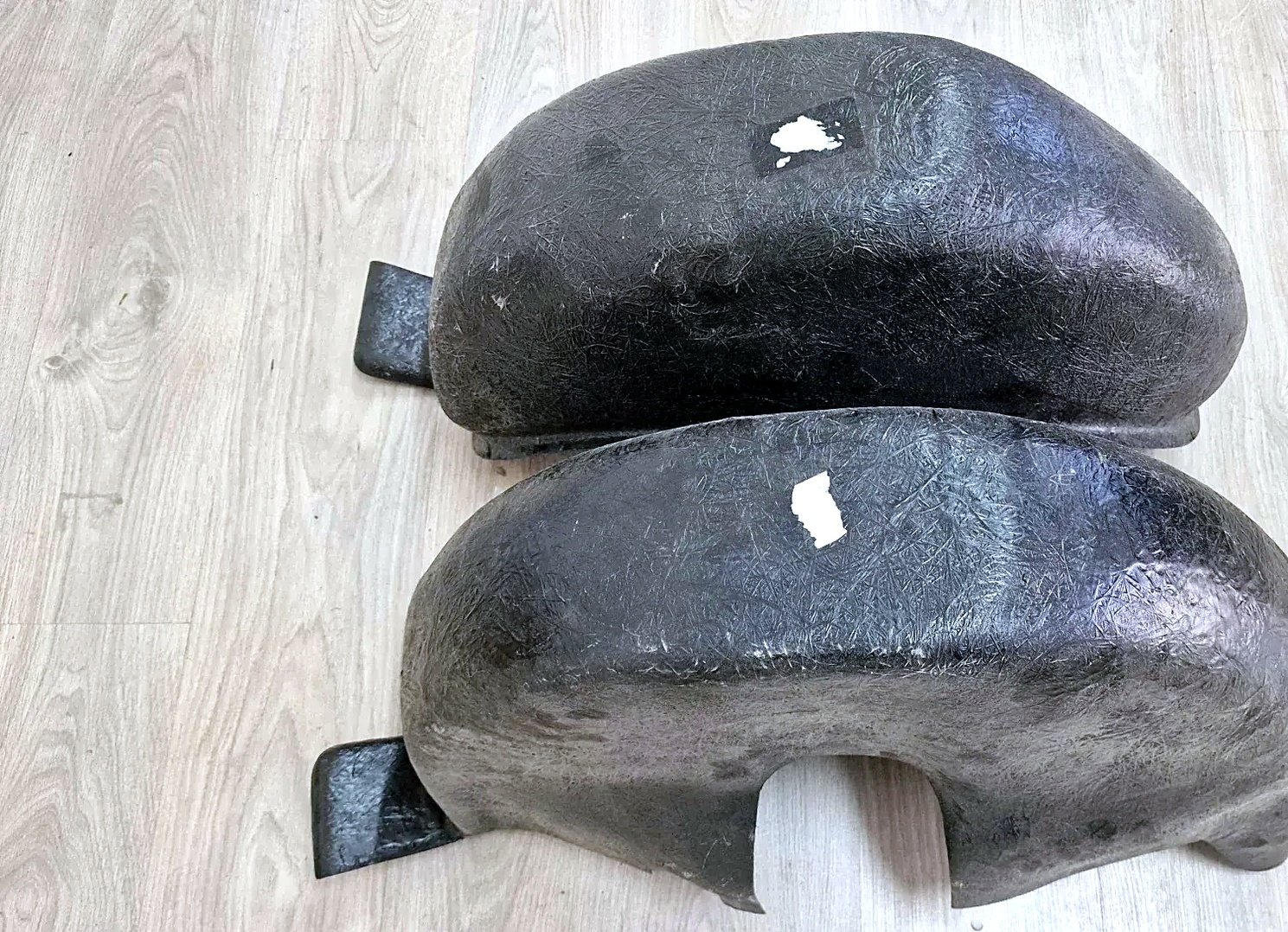 Zadnje plastike ispod krila Jugo/Zastava 101