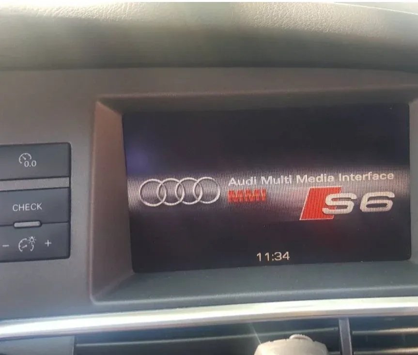 Display Audi A6 C6