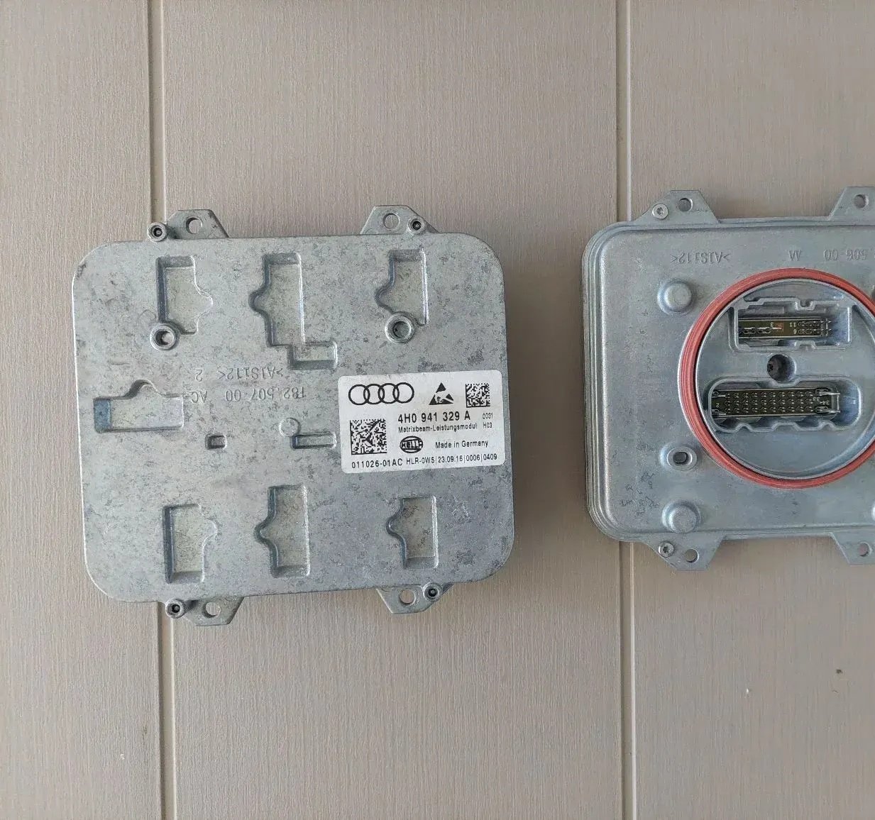 LED трансформатор для матричных фар Audi A6 4G, A8 4H 4H0941329A
