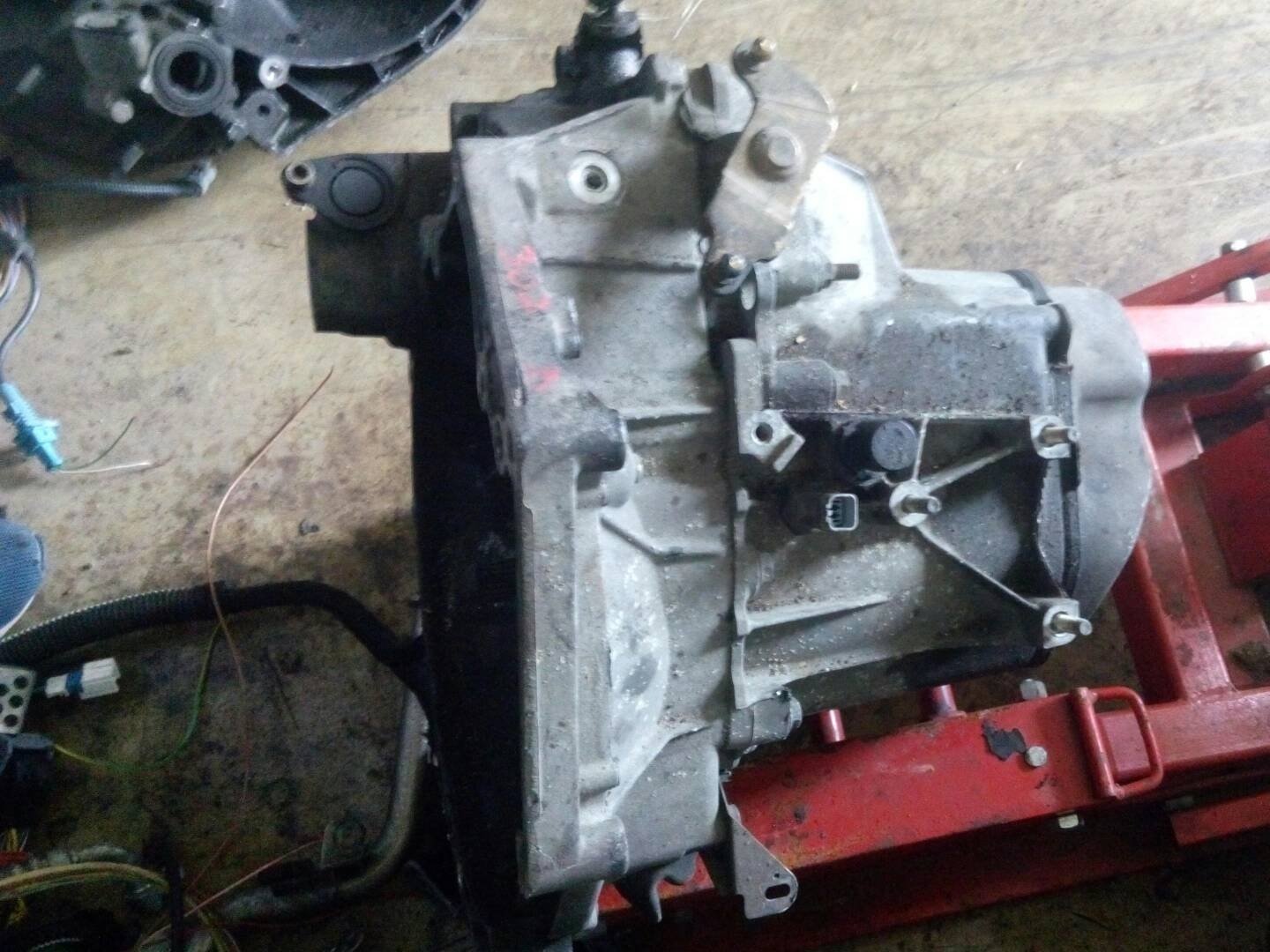 Menjač Pezo 307 1.6 16V