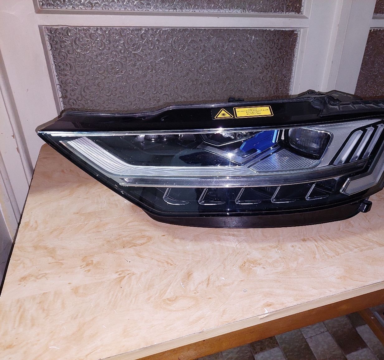 Audi A8 4N Matrix far 4N0941085