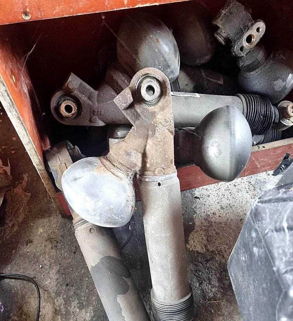 Zadnji amortizeri i opruge Citroen C5 X7
