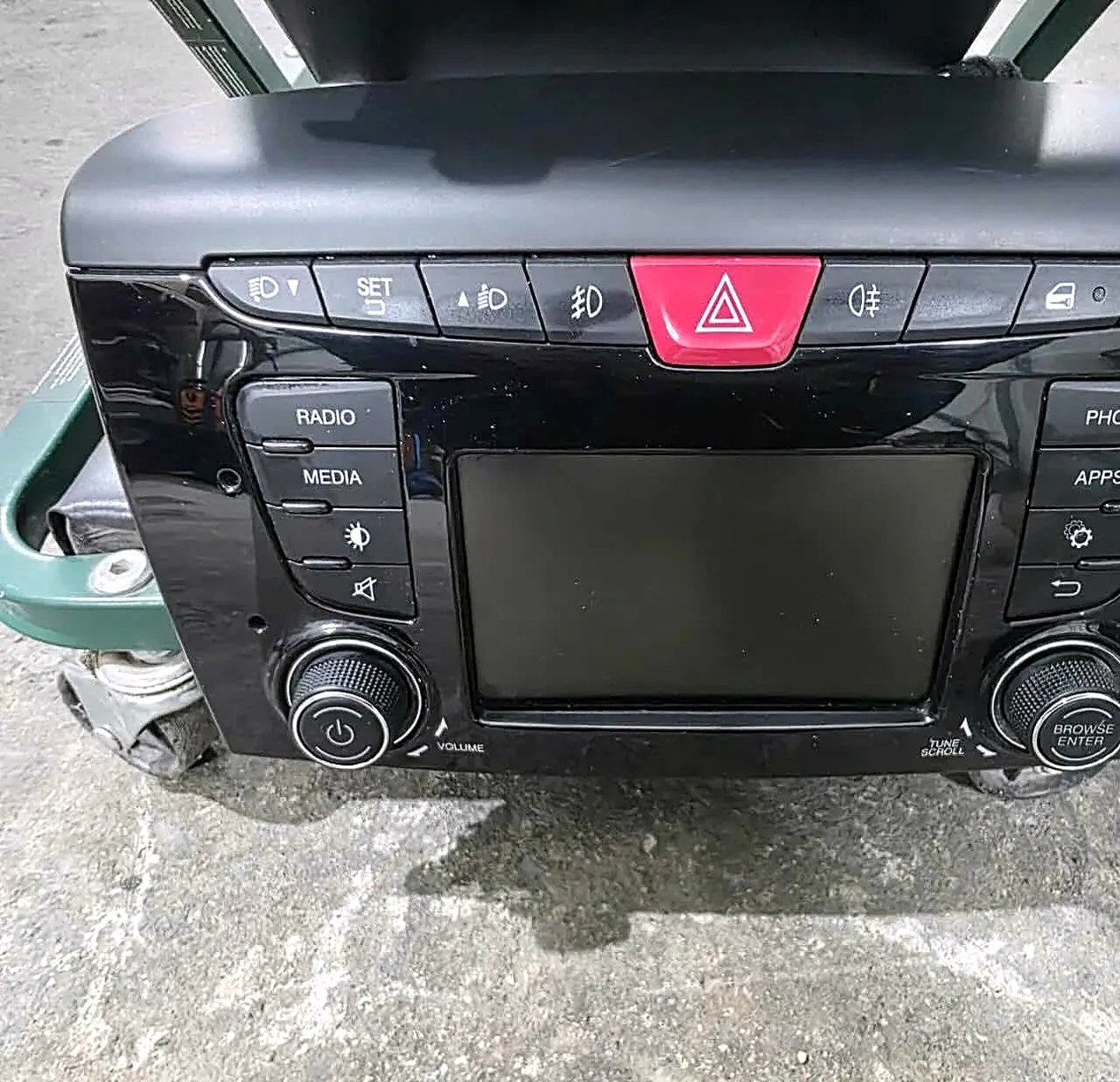 Multimedija Lancia Y 2015