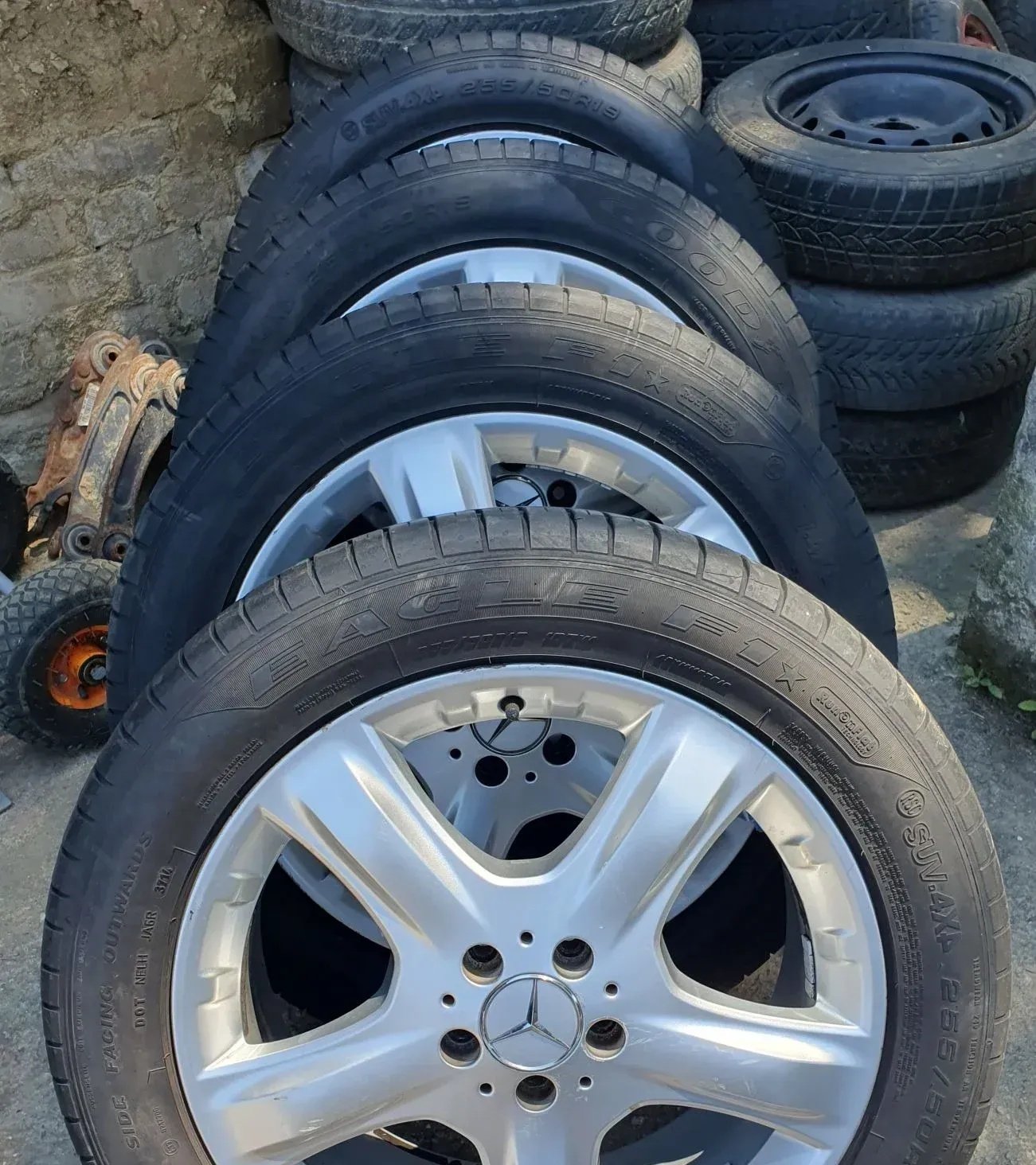 Mercedes ML AMG Aluminijumske felne 19" sa Goodyear Eagle F1 4x4 RunFlat gumama Set
