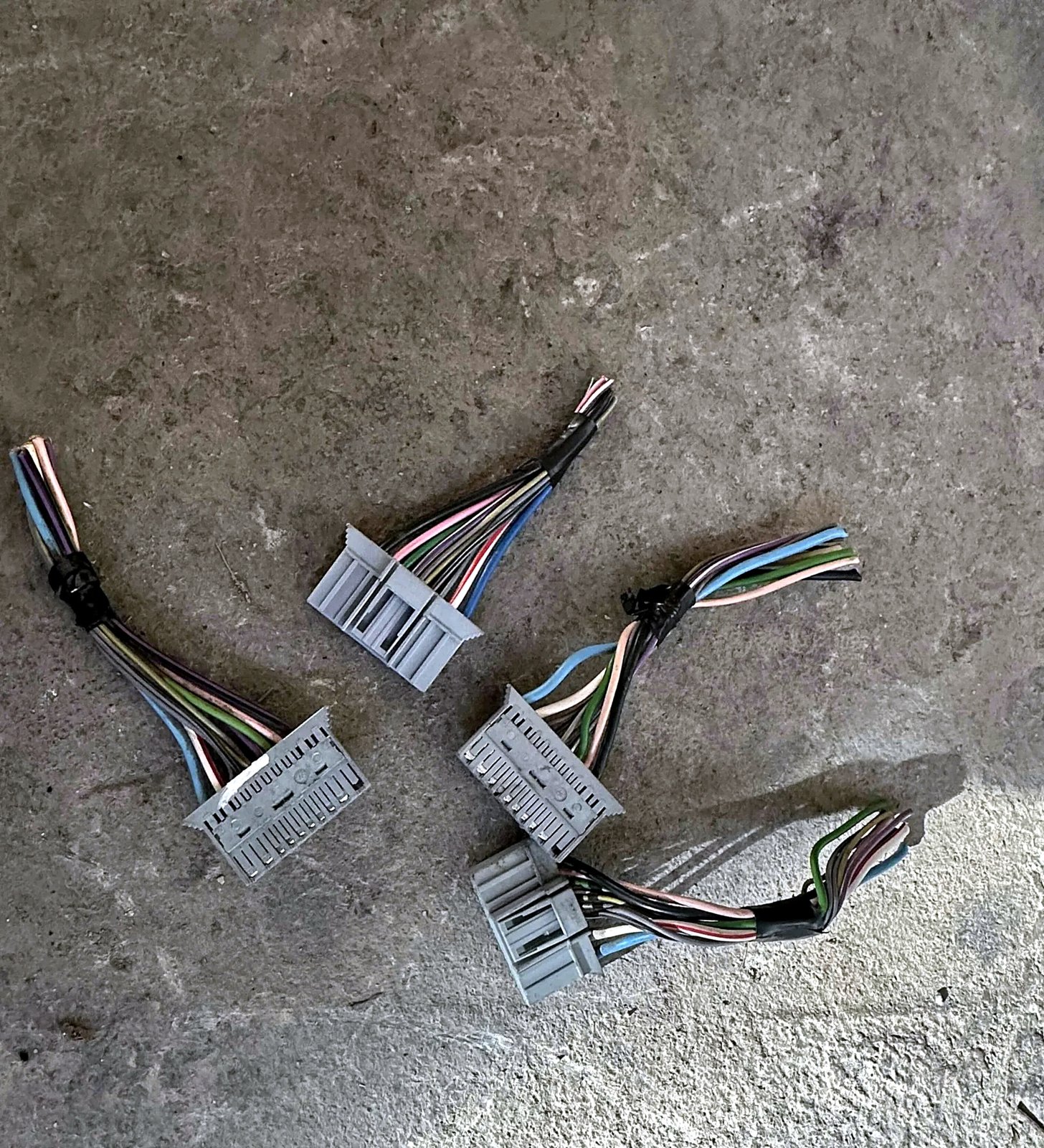 Headlight connectors/clips Fiat Panda