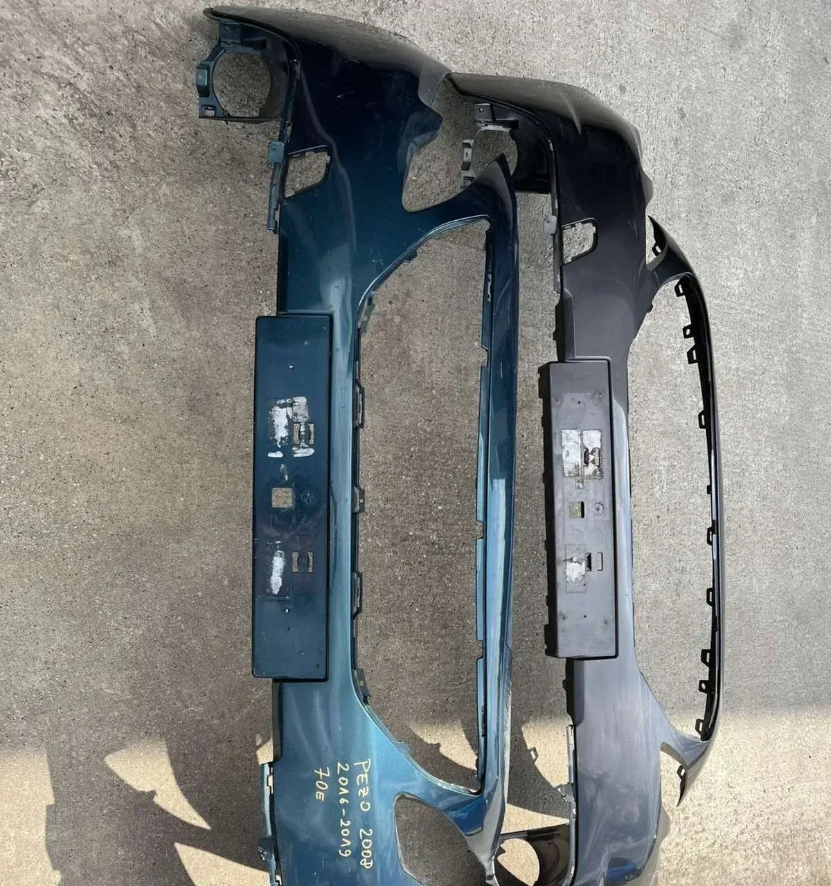 Front bumper Peugeot 2008 2016-2019