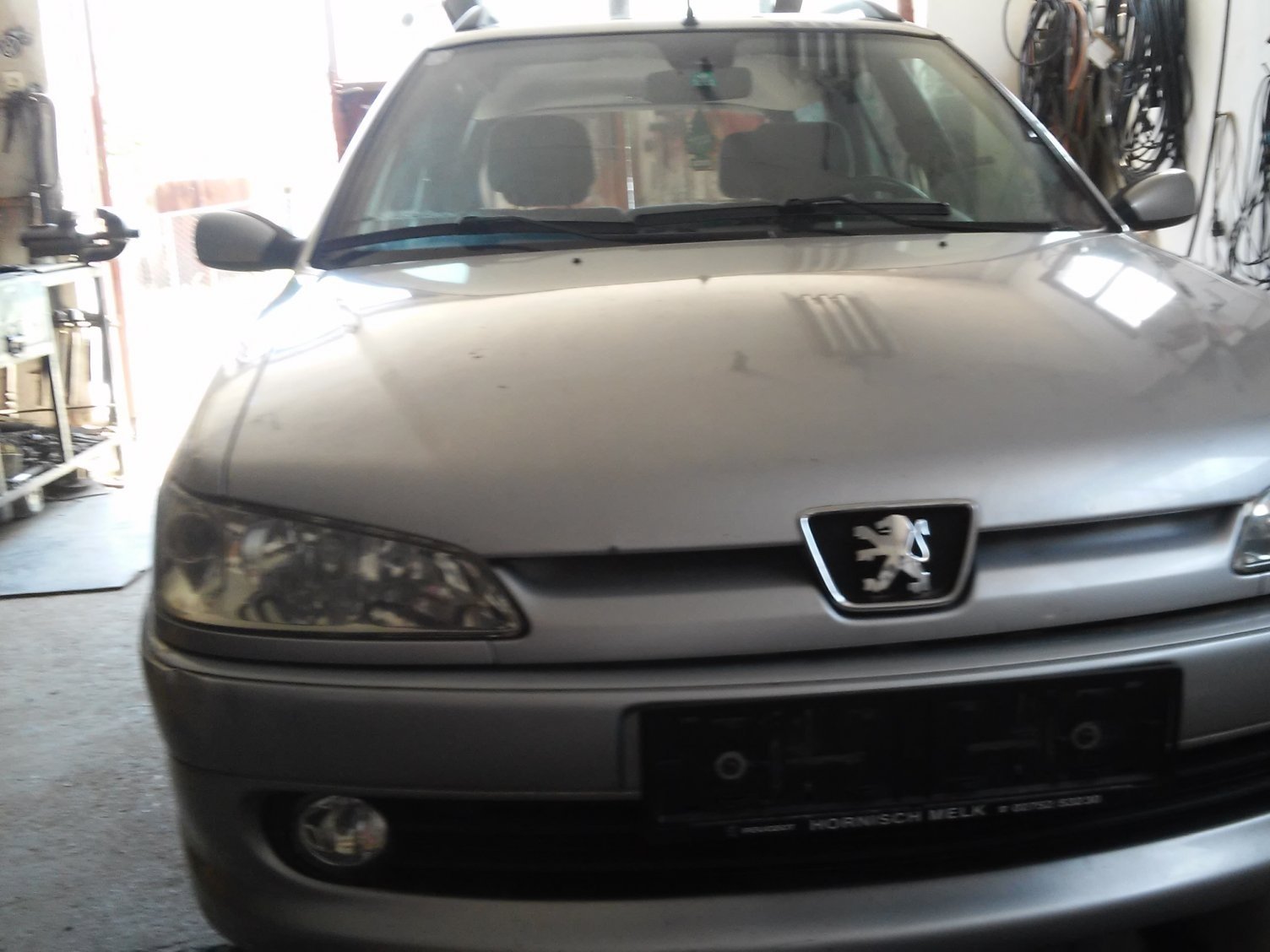 Used car parts for Peugeot 206, 207, 306, 307, 308, 406, 407, 607, 807, C2
