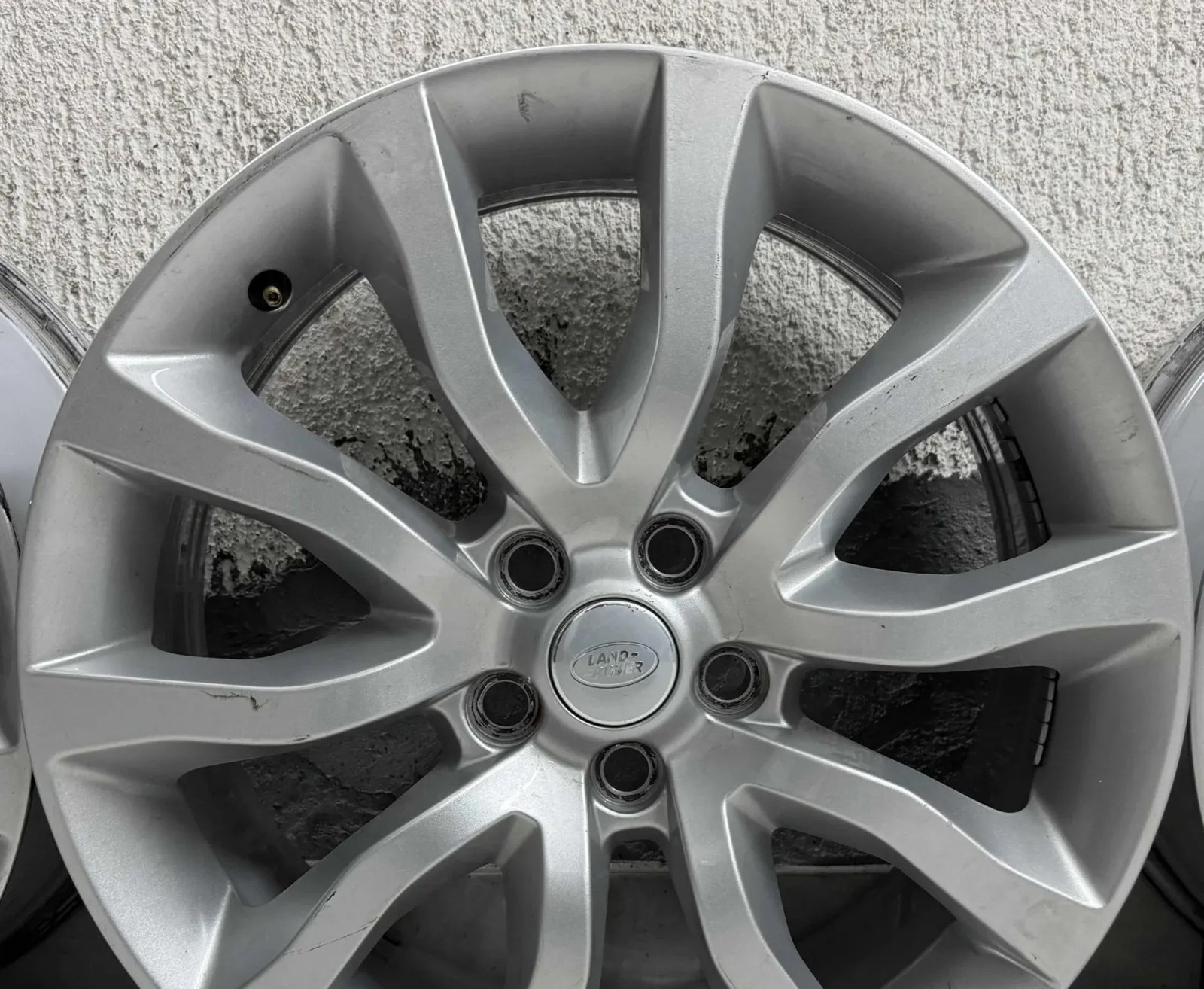 Wheels Land Rover 5x120 R20