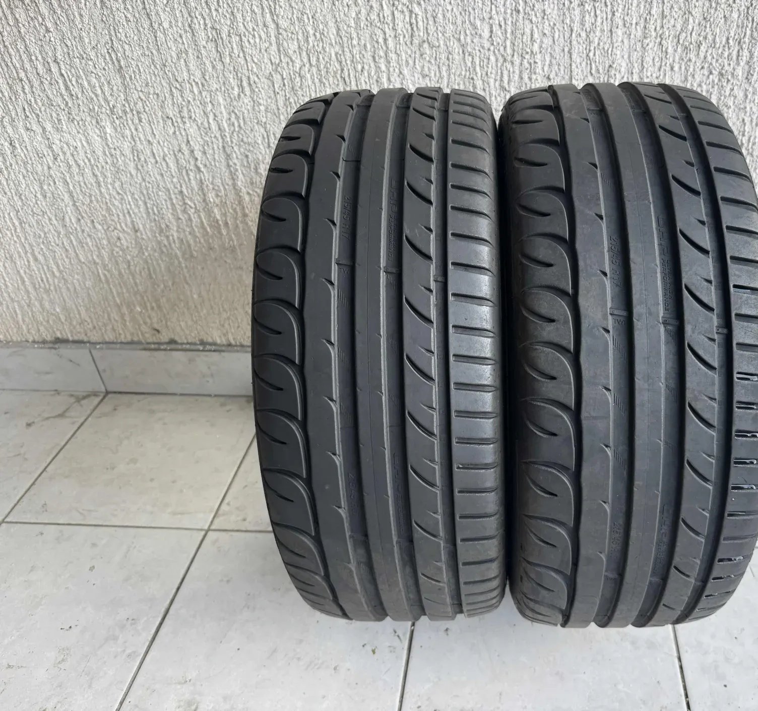 Riken UHP 215/45 R17