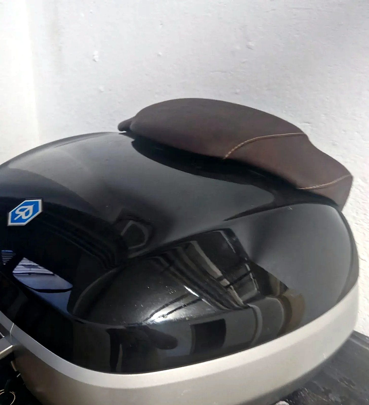 Piaggio X10 Mp3 originalni kofer