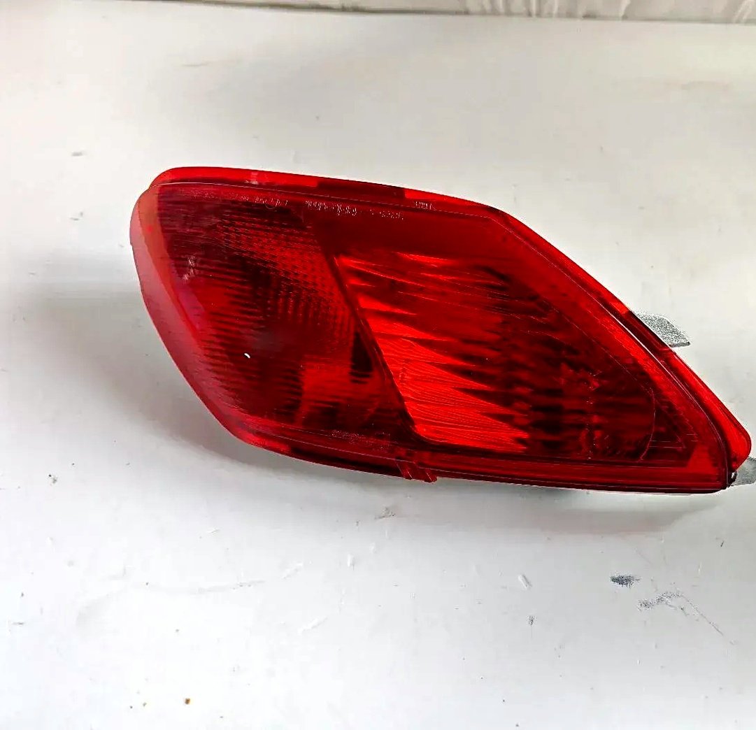 Left rear light Piaggio MP3