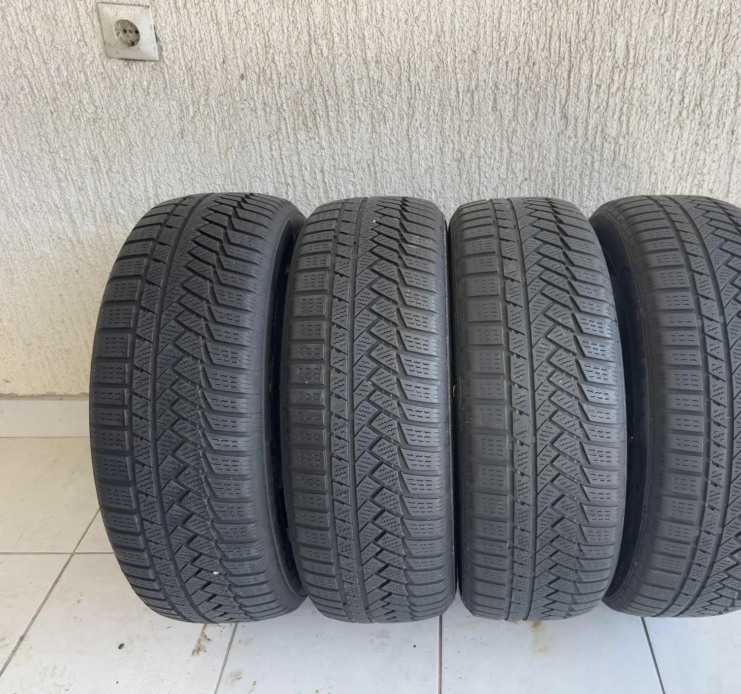 Continental 205/60 R16 Zimske gume