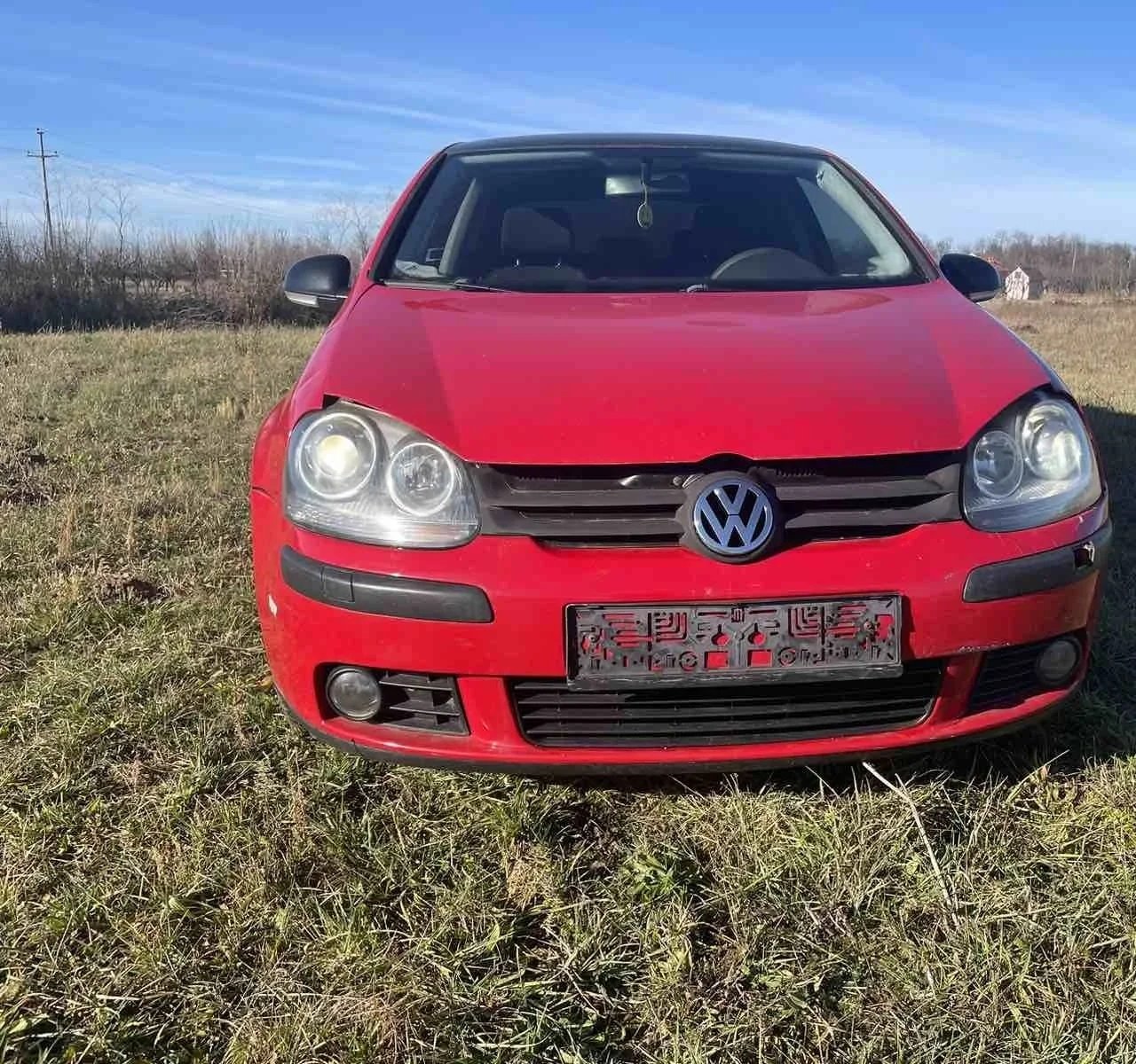 Передний бампер VW Golf 5