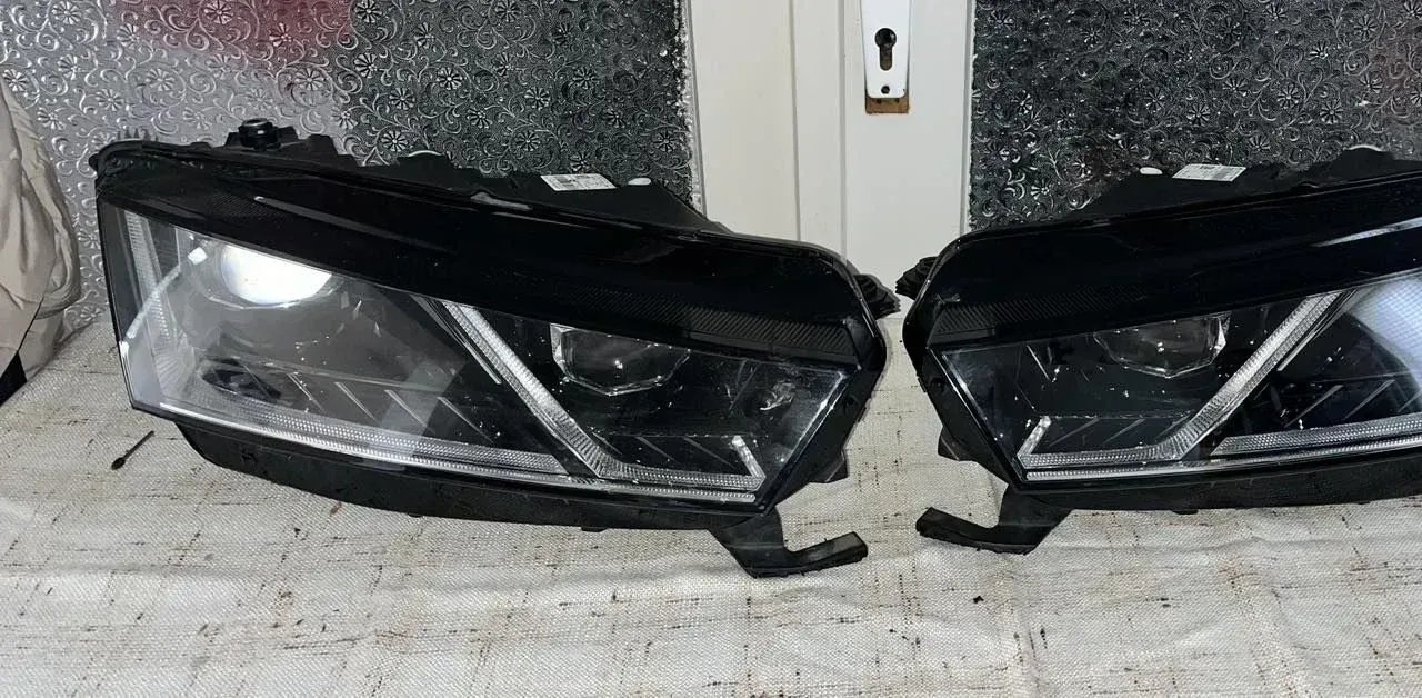 LED Headlights Skoda Octavia 5E4 5E4941015A 5E4941016A