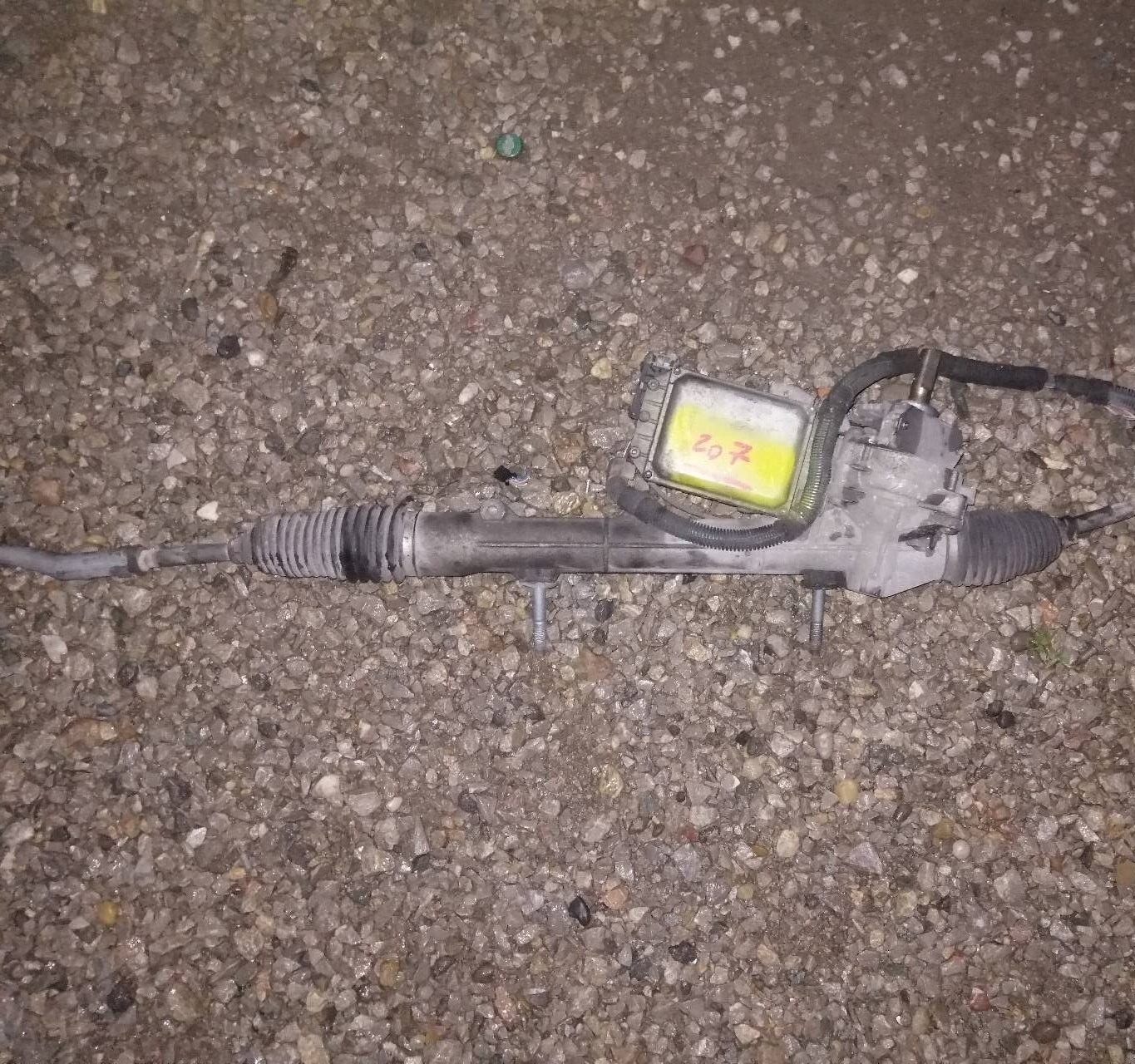 Steering rack Peugeot 207