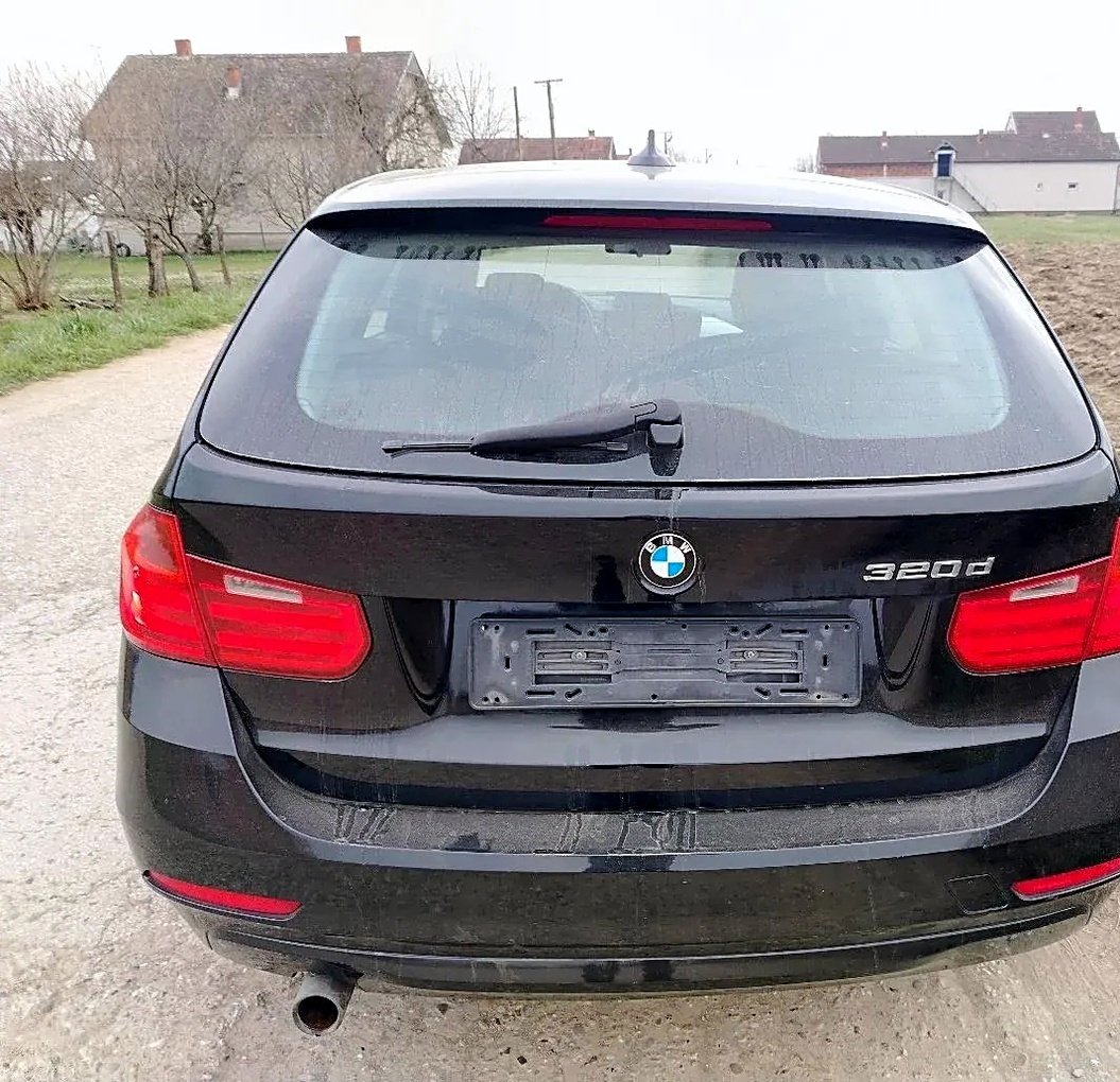 Rear bumper BMW F31