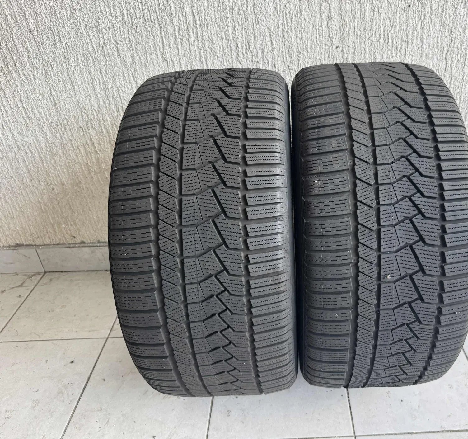 Continental 295/40 R20 zimske gume