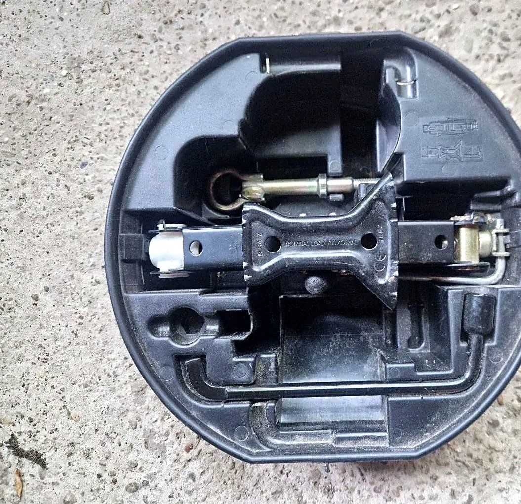Auto dizalica za Peugeot 207, 208, Citroen C3