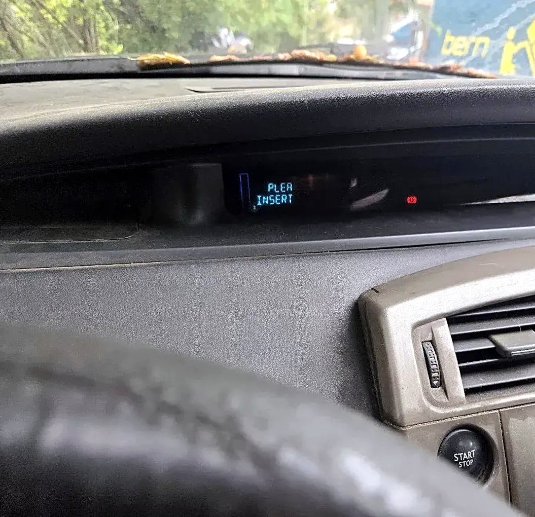 Renault Scenic 2 display