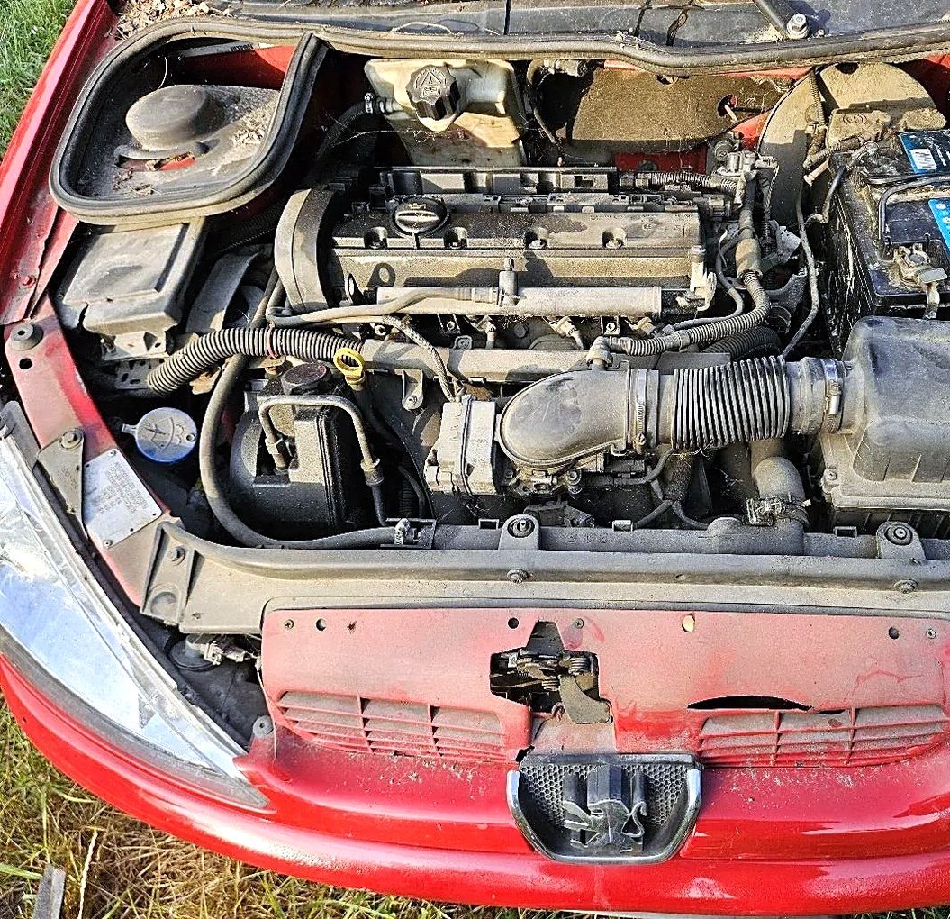 Engine 2.0 100kw petrol Peugeot 206