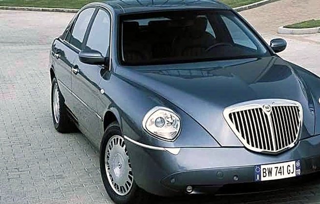 Delovi za Lancia Thesis