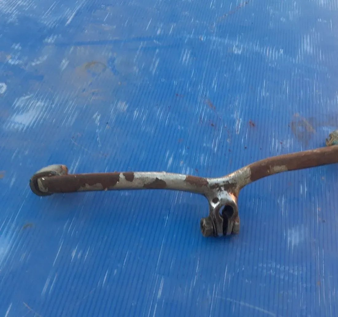 Motorcycle gear shift lever