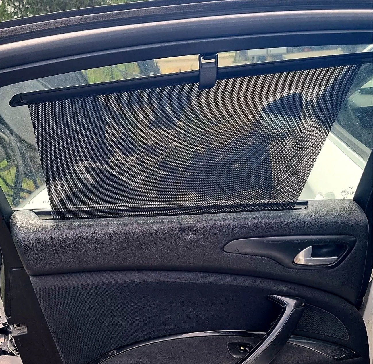 Citroen C5 X7 rear window blinds