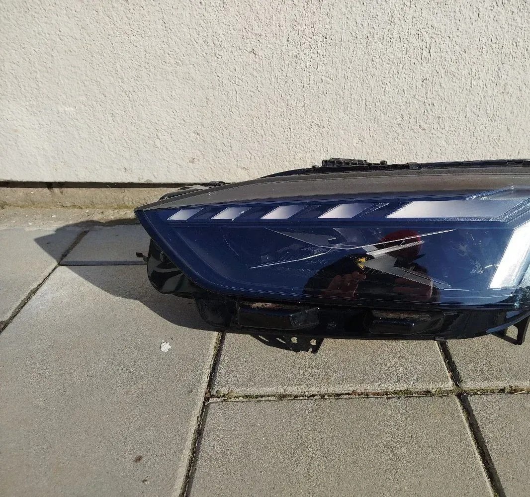 Front left laser headlight Audi A5 8W6941085D
