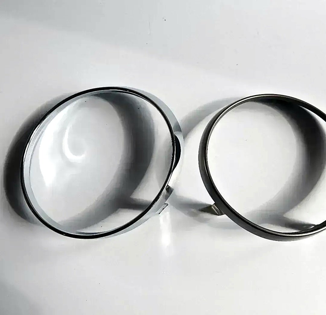 Front headlight trim rings Vespa GTS