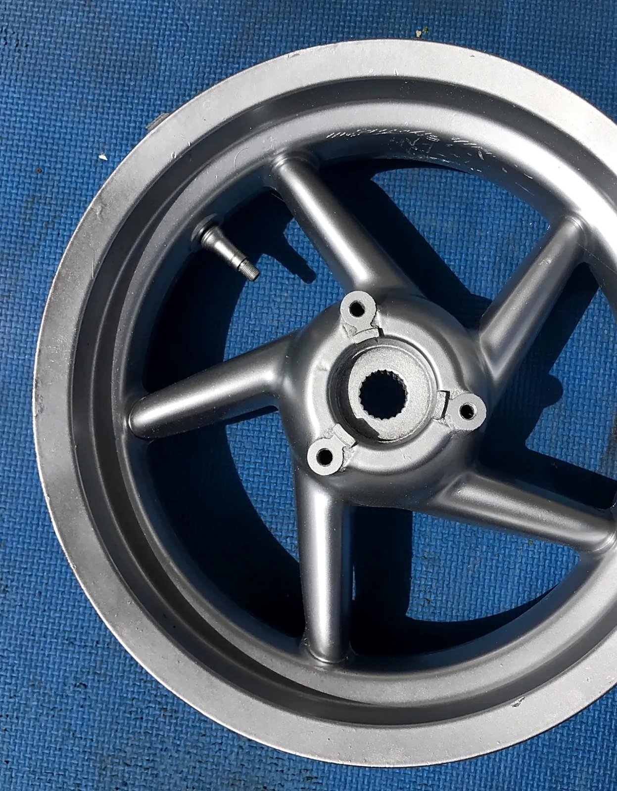 Rear rim 12x3.5 Aprilia