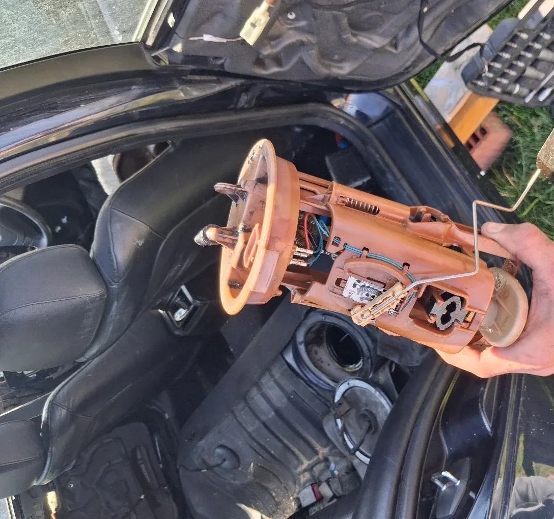 Pumpa goriva BMW E46 320d 100kW