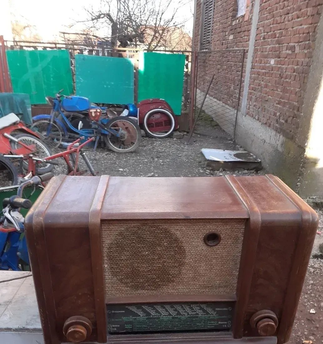 Autophon 853 классическое автомобильное радио