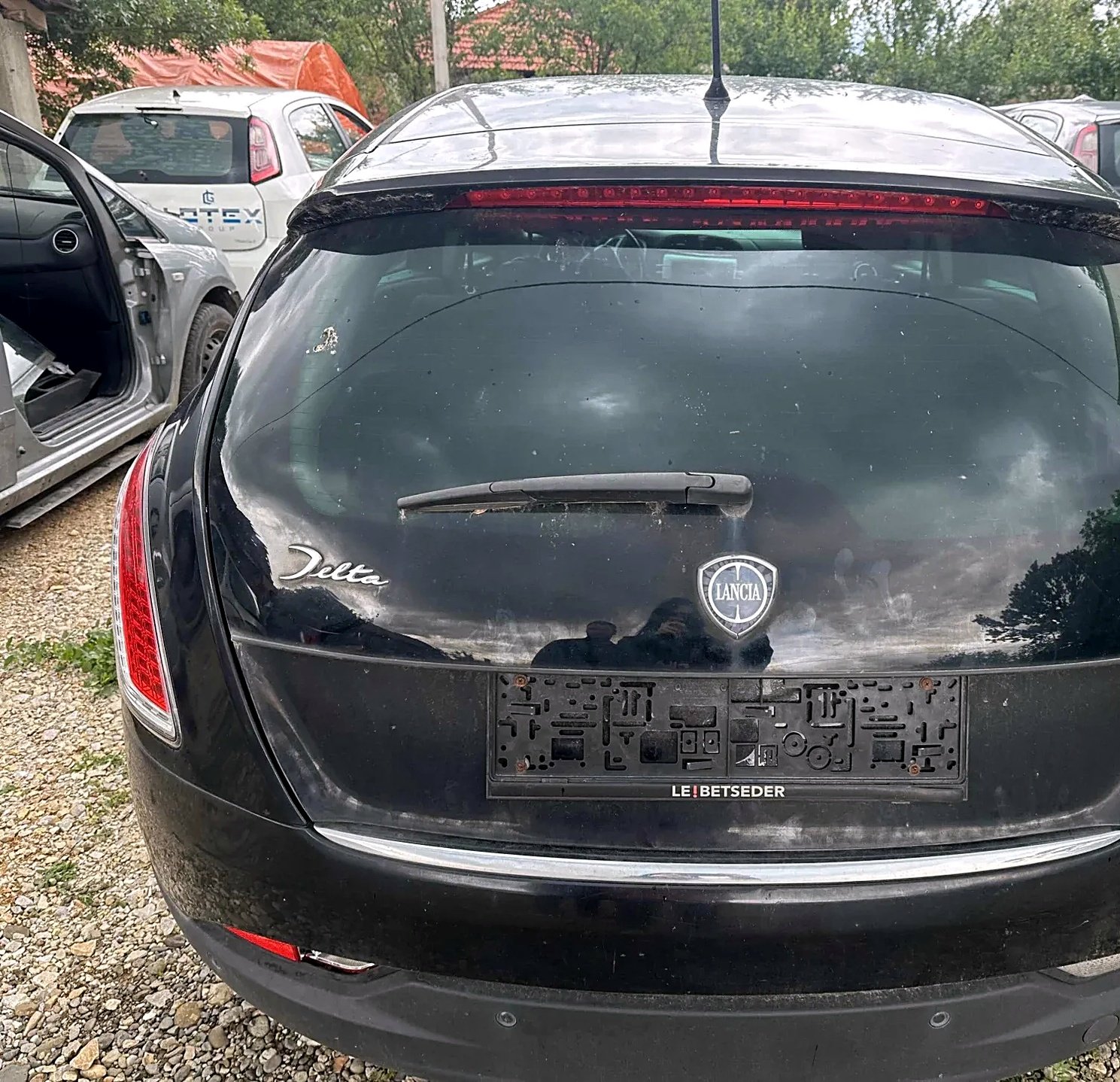 Gepek vrata Lancia Delta