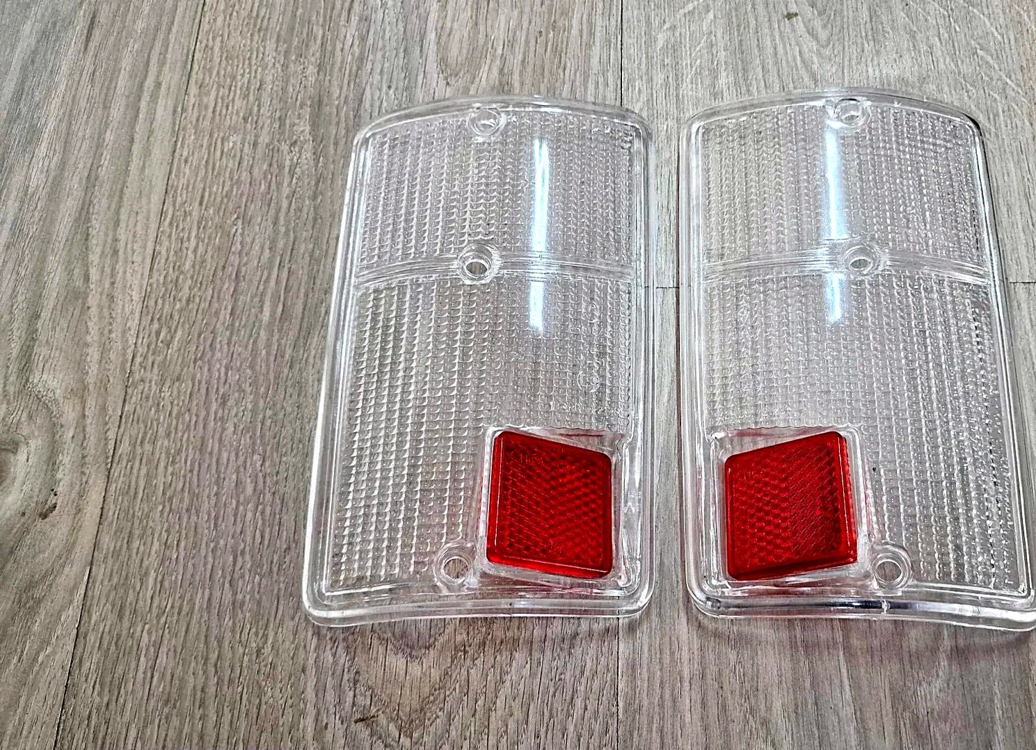 Plastika stop lampe za peglicu