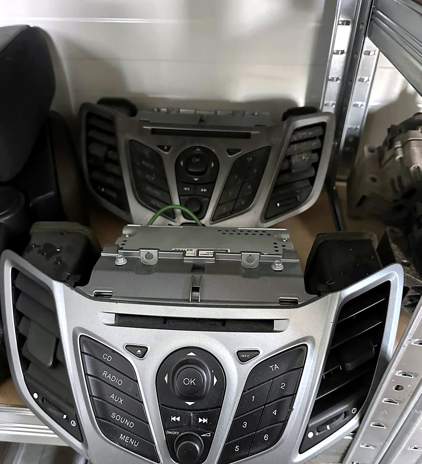 Radio za Ford Fiesta