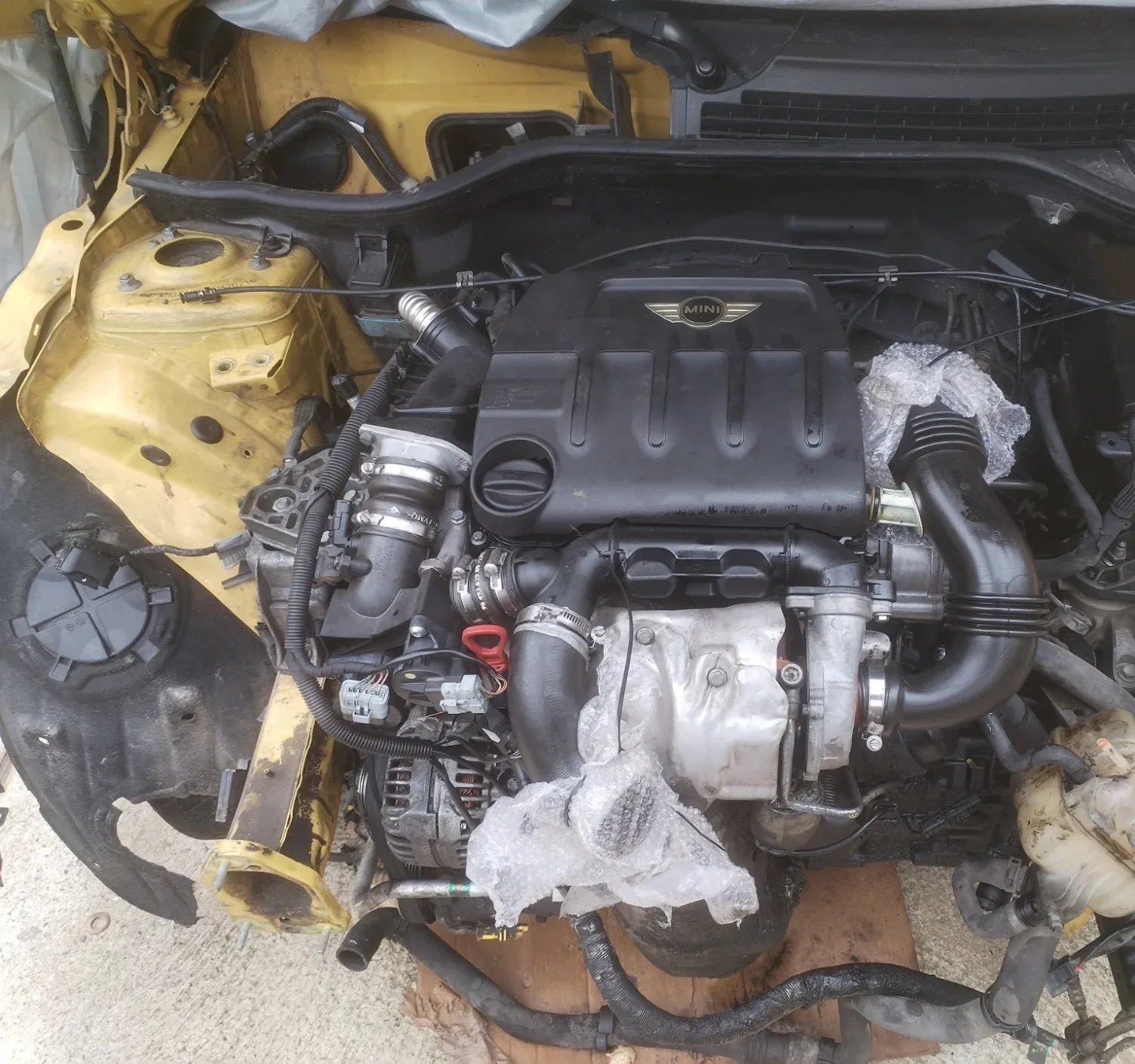 Запчасти Mini Cooper D HDI R56