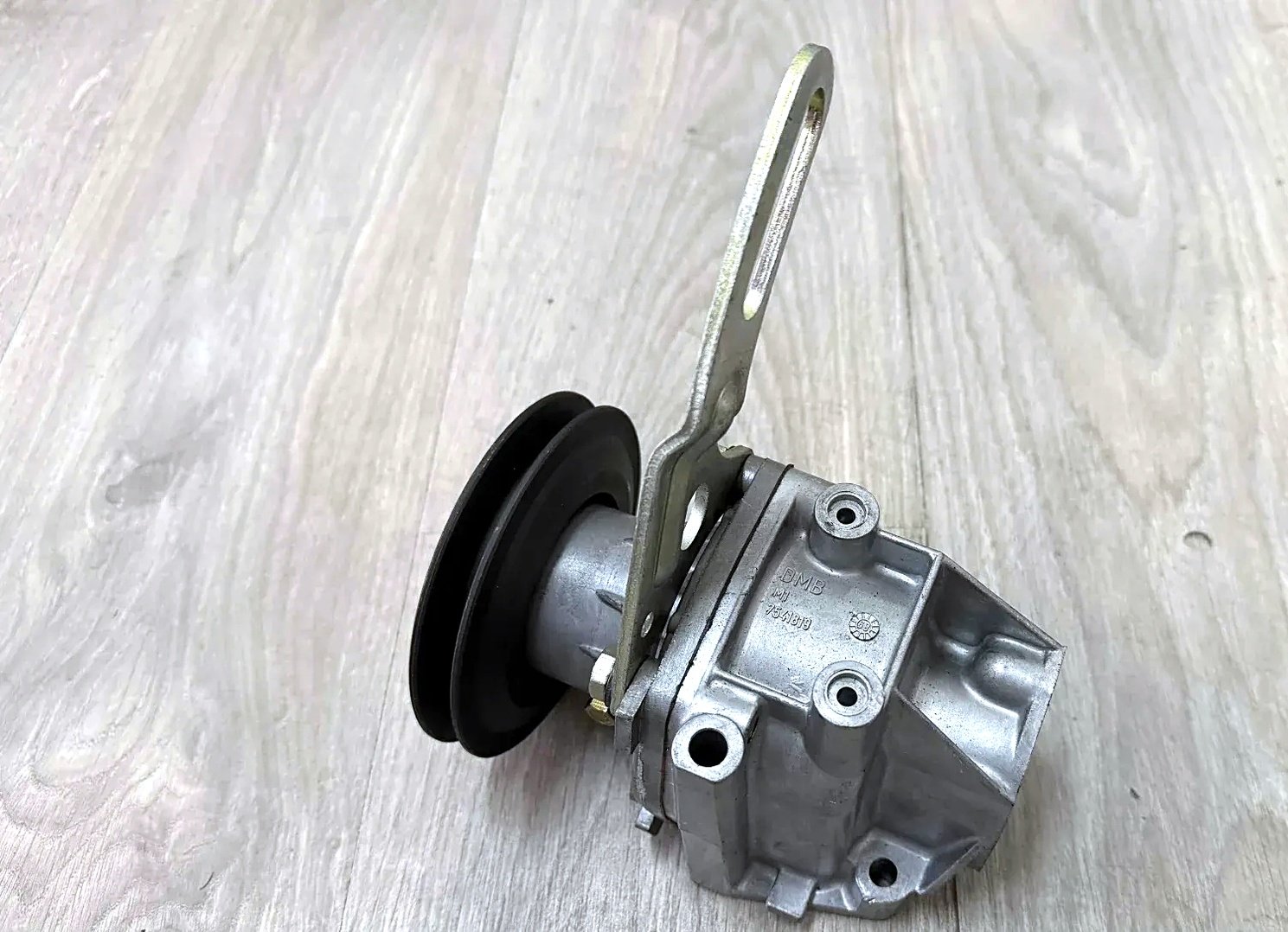 Water pump Zastava 101 DMB