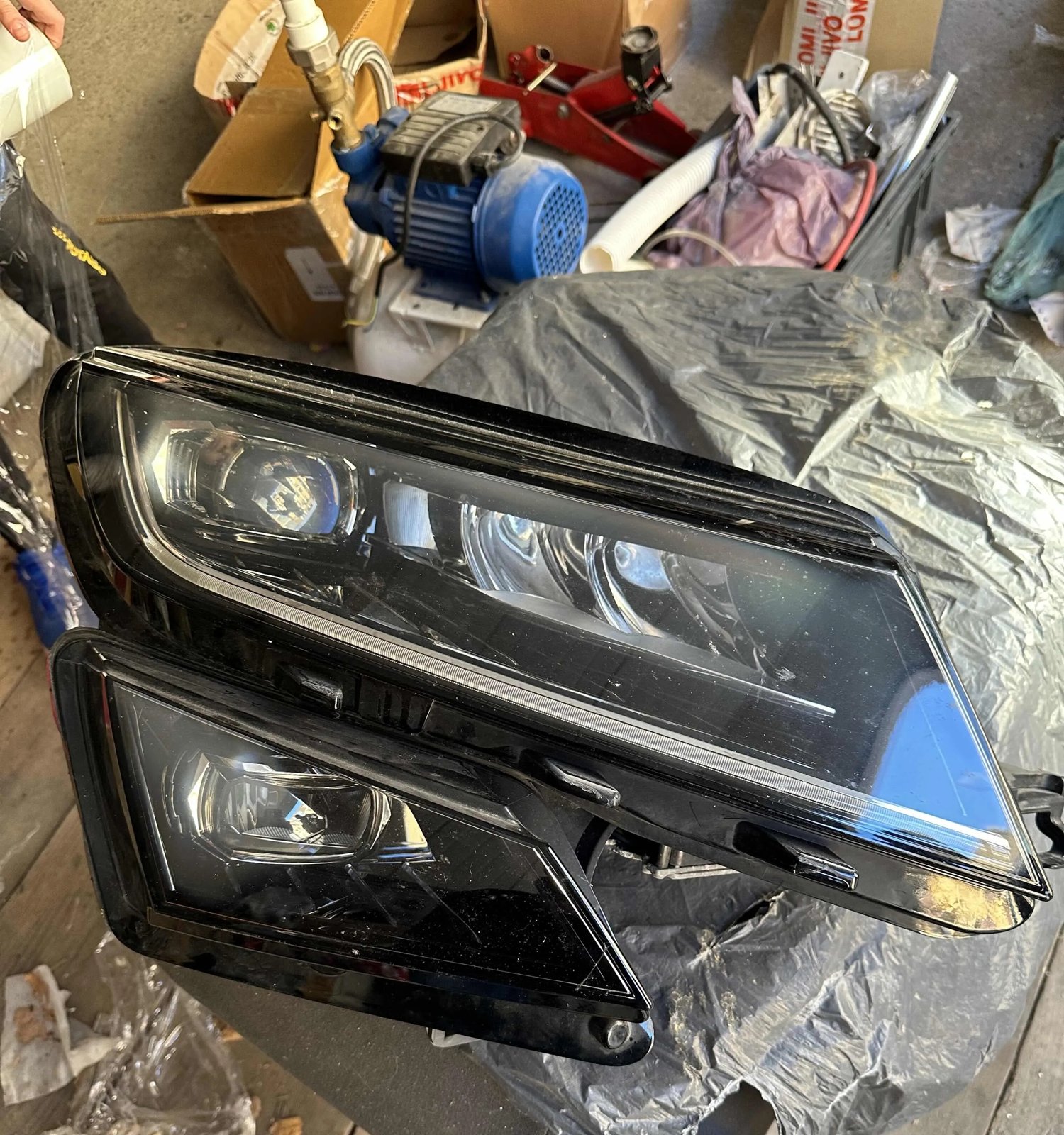Right front headlight Skoda Kodiaq full LED