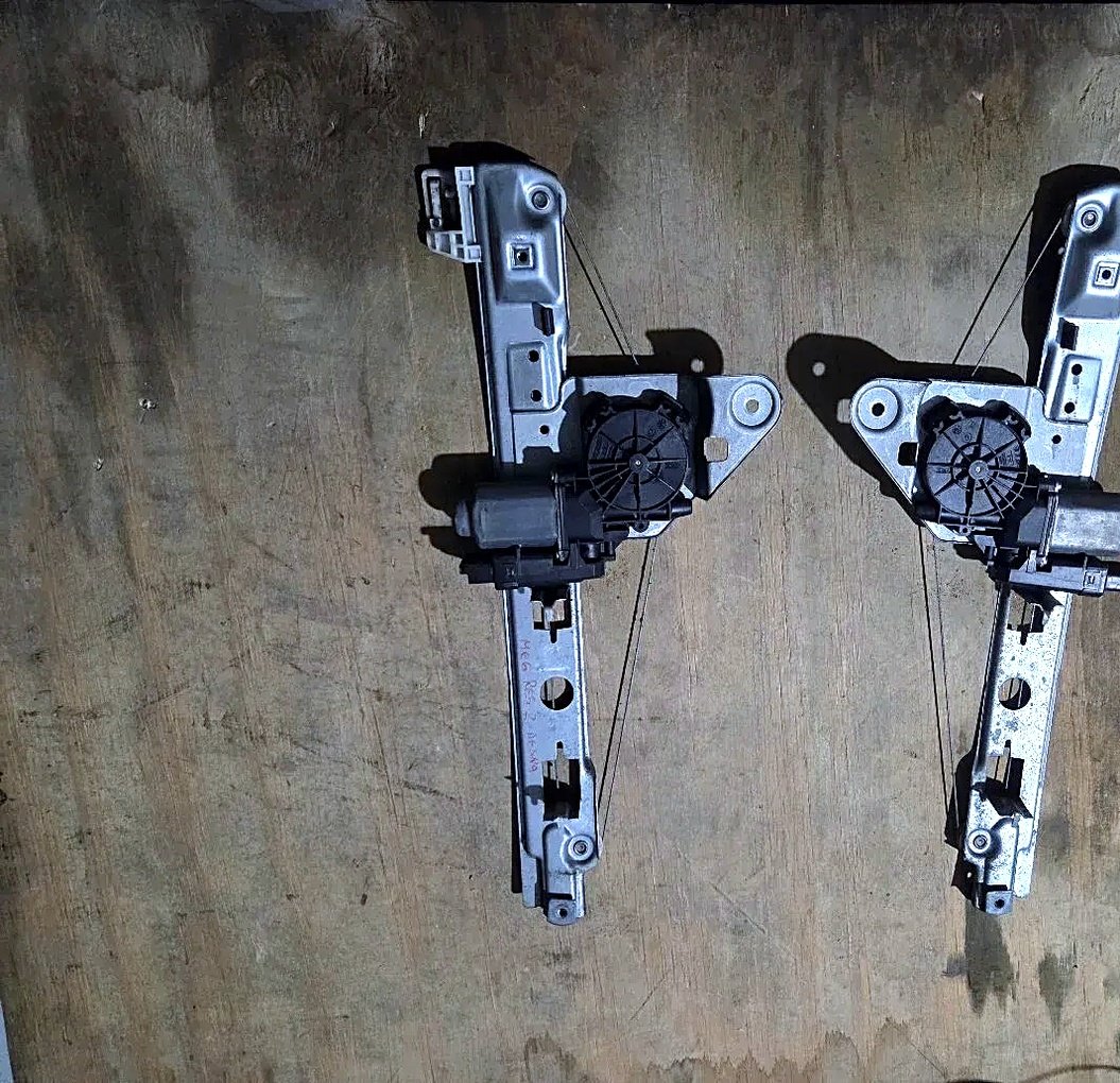Rear window regulator left right Renault Megane 2
