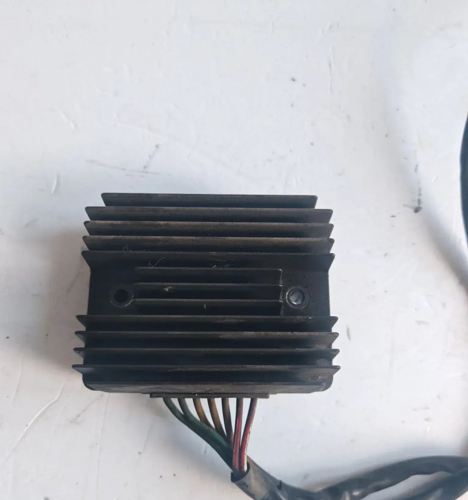 Piaggio Vespa GTS 250 regulator
