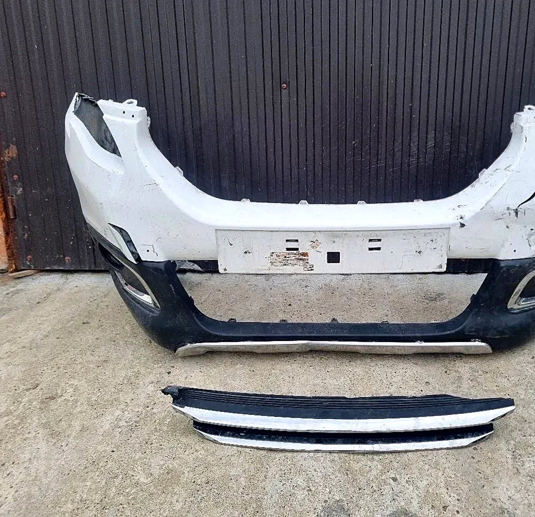 Front bumper Peugeot 2008 2013